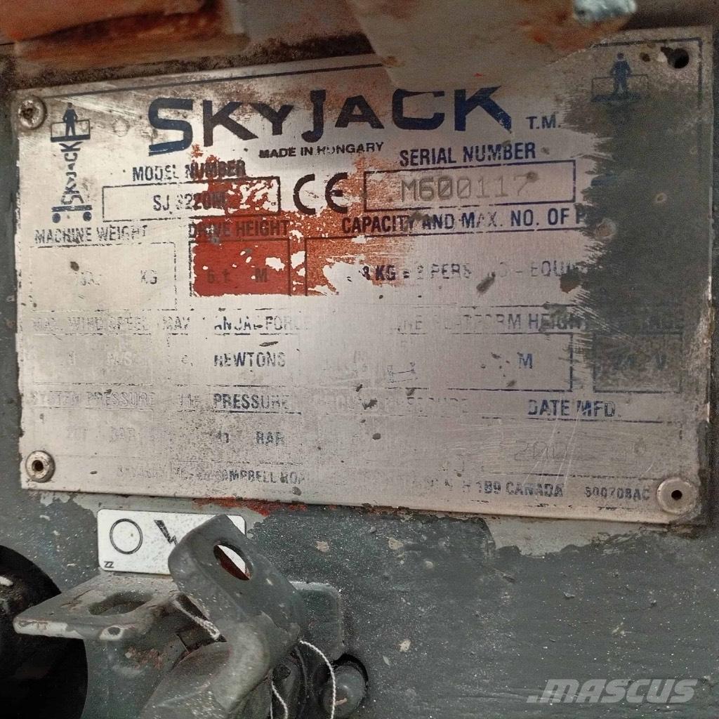 SkyJack SJ 3220 Škaraste platforme