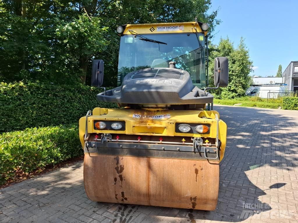 Bomag BW 174 AP-4i Valjci sa dvojnim bubnjem