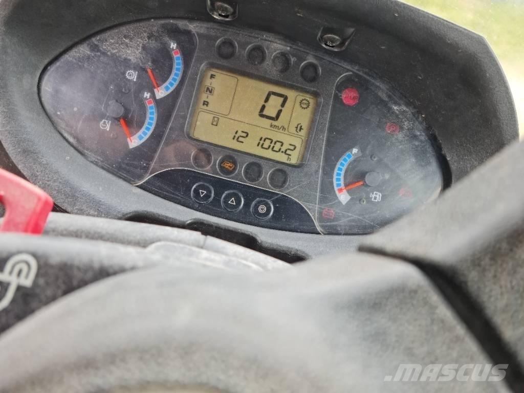 Hitachi ZW 220 Utovarivači na kotačima