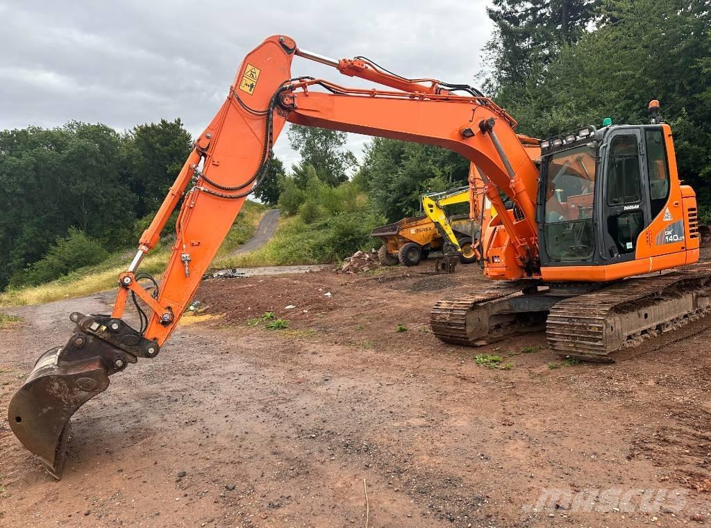 Doosan DX 140 LCR-3 Bageri gusjeničari