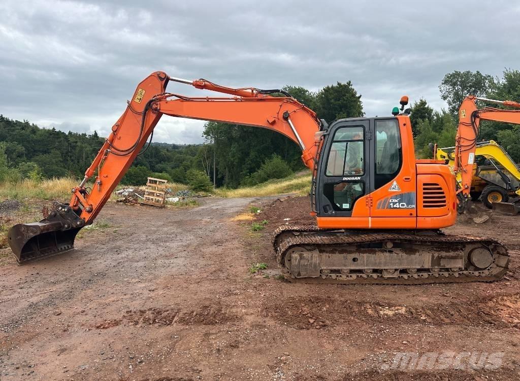 Doosan DX 140 LCR-3 Bageri gusjeničari