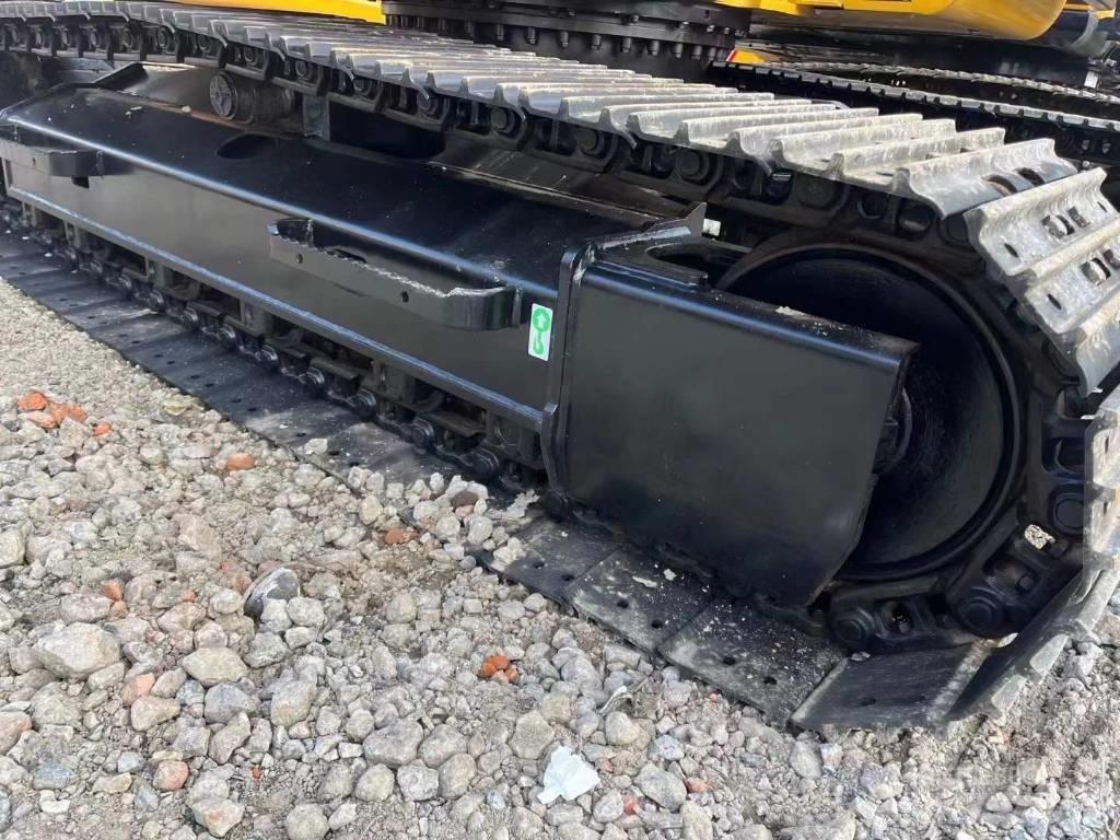 CAT 313 Bageri gusjeničari
