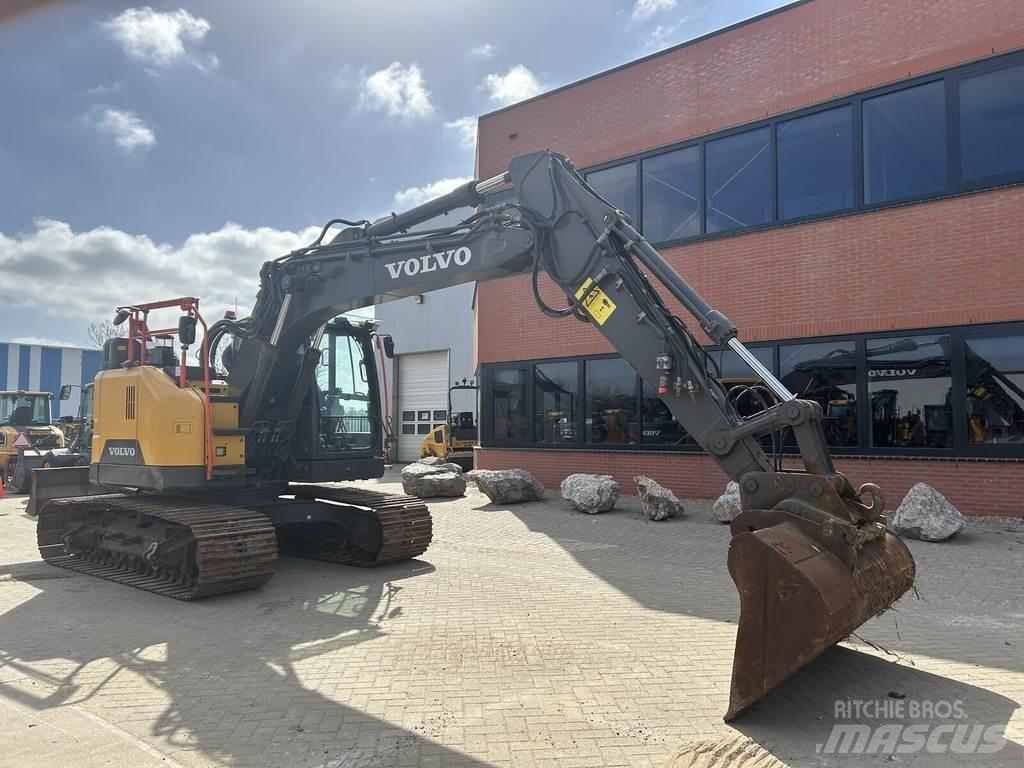 Volvo ECR145 Bageri gusjeničari
