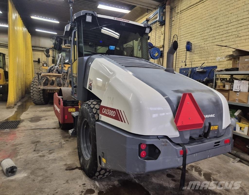 Dynapac CA1500D Valjci sa jednim bubnjem