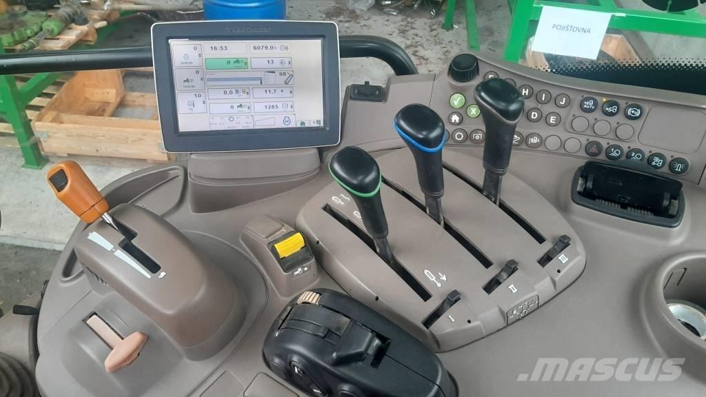 John Deere 6105 R Traktori