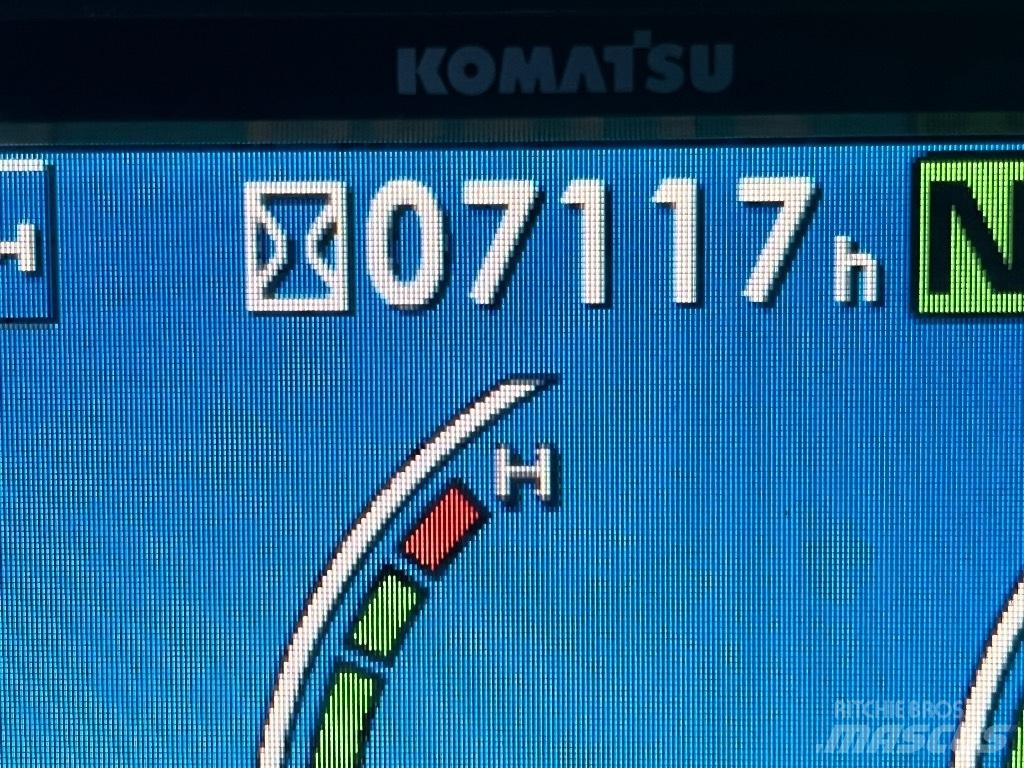 Komatsu PW 98 MR-8 Bageri na kotačima