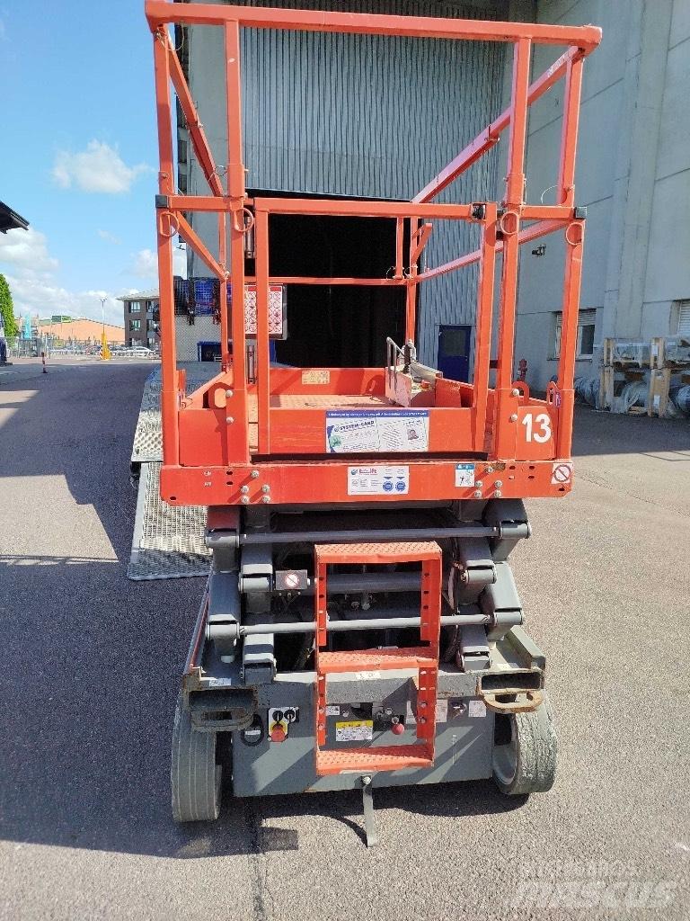 SkyJack SJ 4626 Škaraste platforme