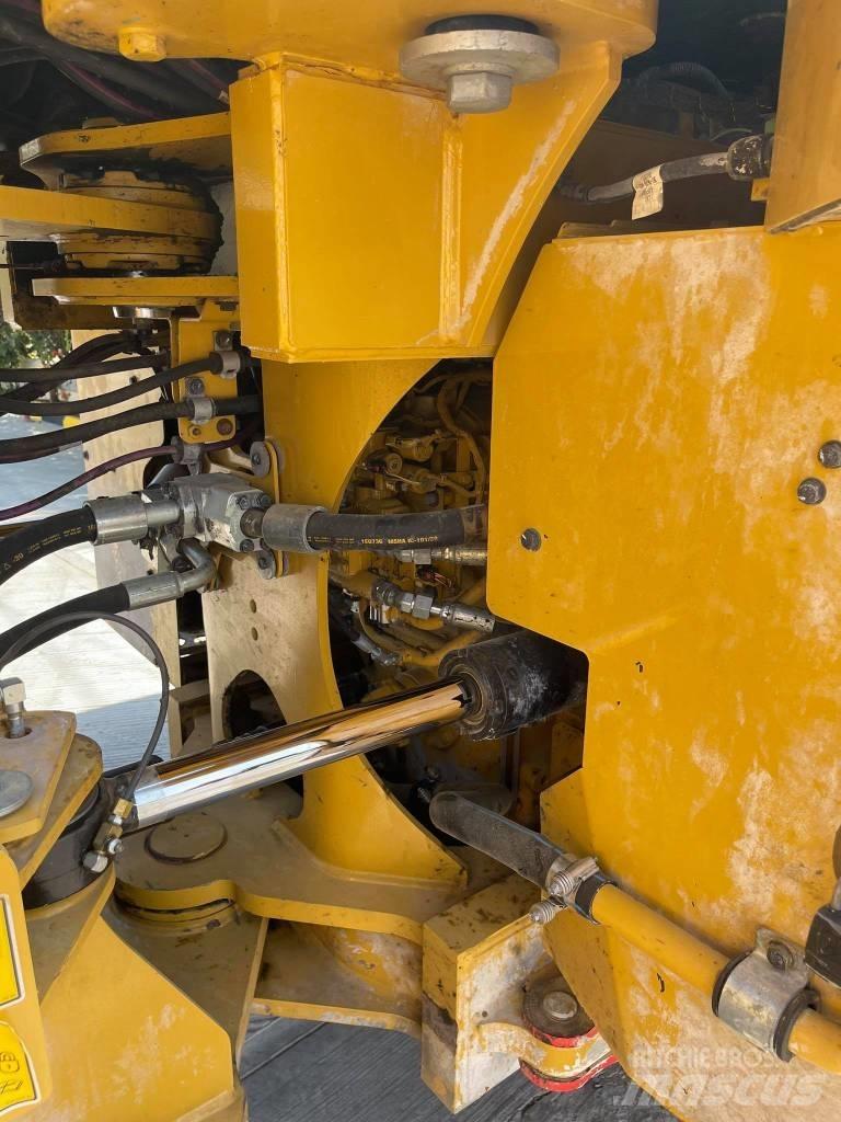 CAT 972M II Utovarivači na kotačima