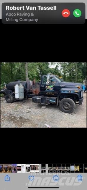 GMC Topkick C 5500 Dodatna oprema za asfaltne strojeve