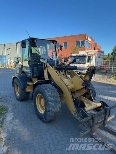 CAT 908 H Utovarivači na kotačima