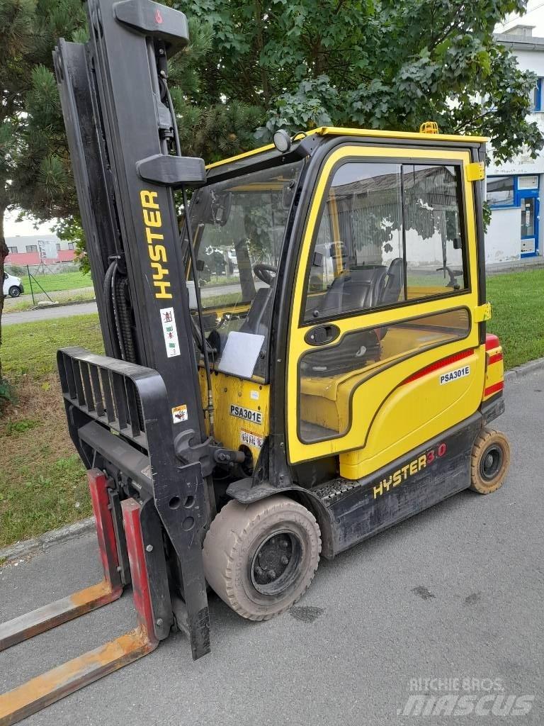 Hyster J3.0XN Električni viličari