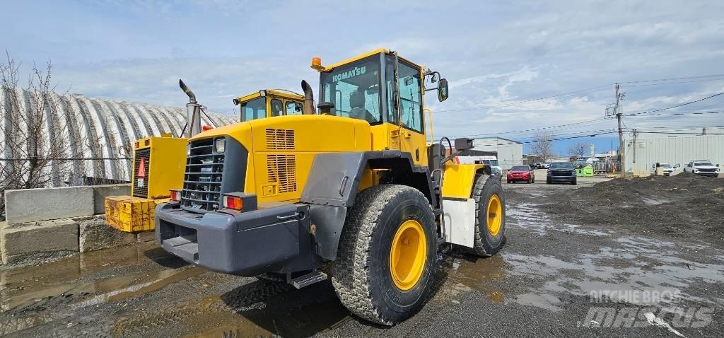 Komatsu WA 200 Utovarivači na kotačima