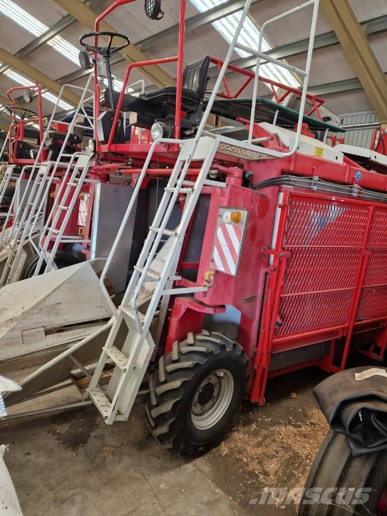  JOONAS 1500 Kombajni