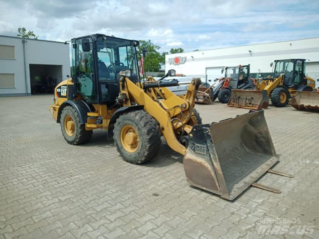 CAT 907 M Utovarivači na kotačima