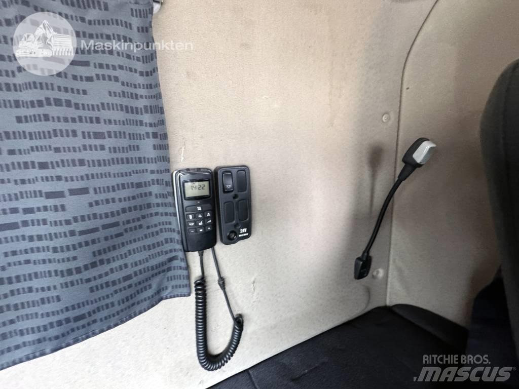 Scania R 420 LB Rol kiper kamioni s kukama za dizanje