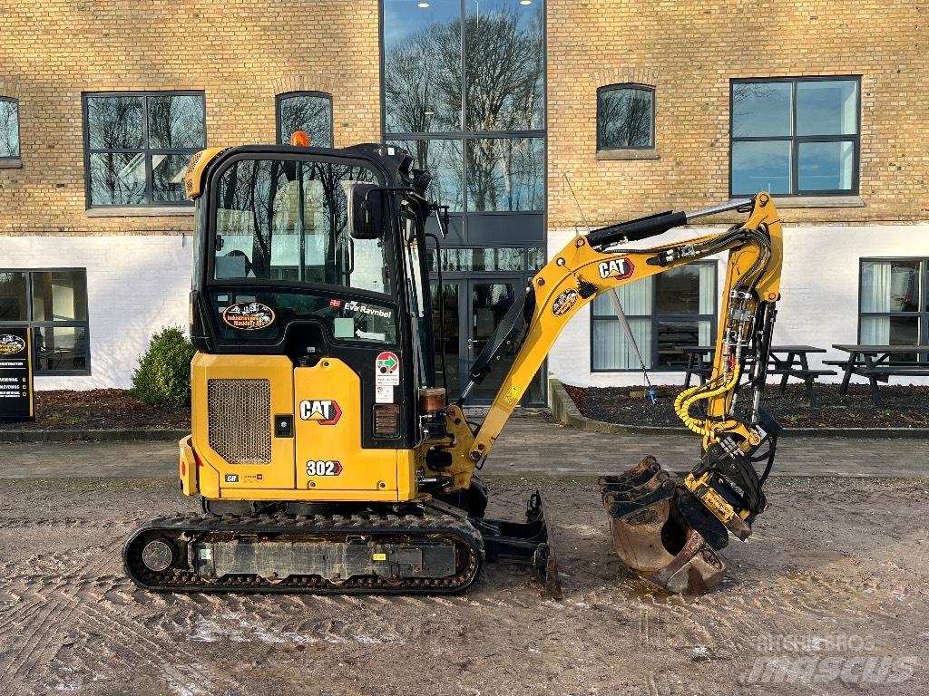 CAT 302 Mini bageri <7t