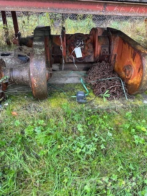 Valmet 875 Šasije I ovjese