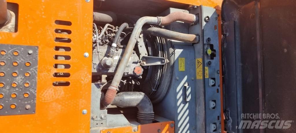 Hitachi ZX 210 LC-3 Bageri gusjeničari