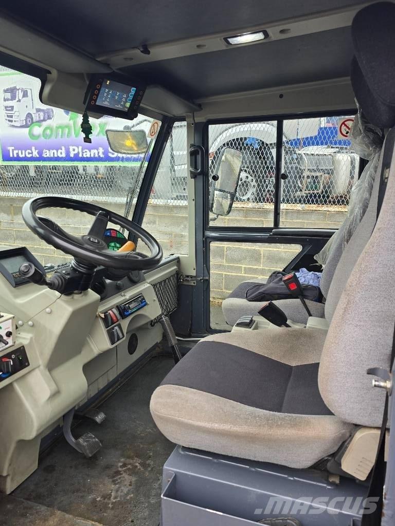 Scarab M25H Strojevi za metenje