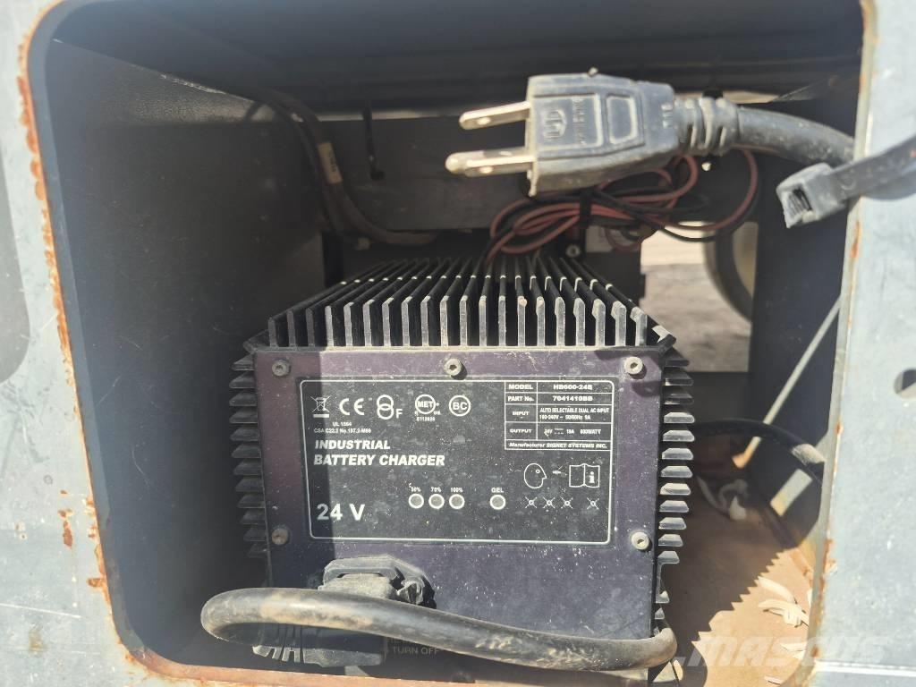 SkyJack SJ 4626 Škaraste platforme