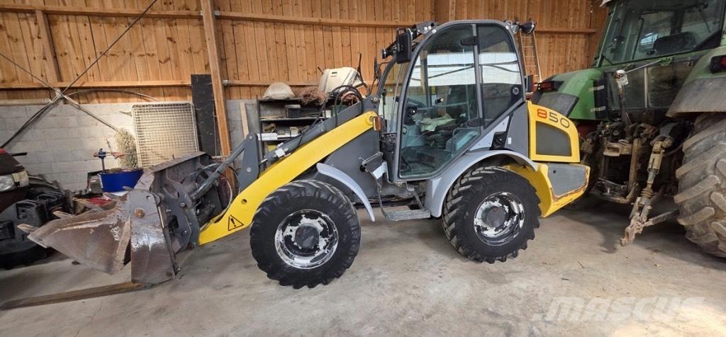 Wacker Neuson 850 Utovarivači na kotačima