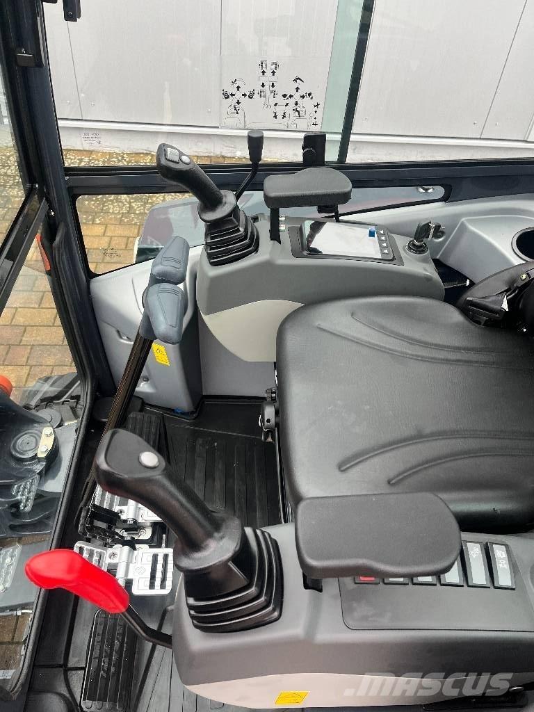 Atlas AC 25 UF Mini bageri <7t