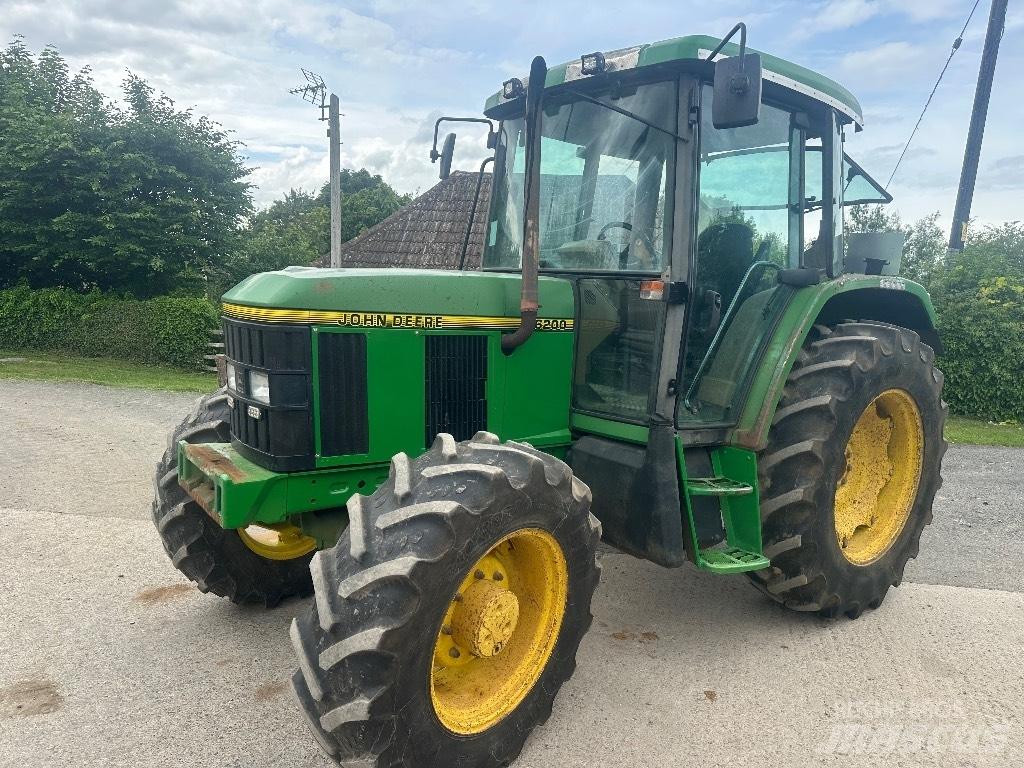 John Deere 6200 Traktori