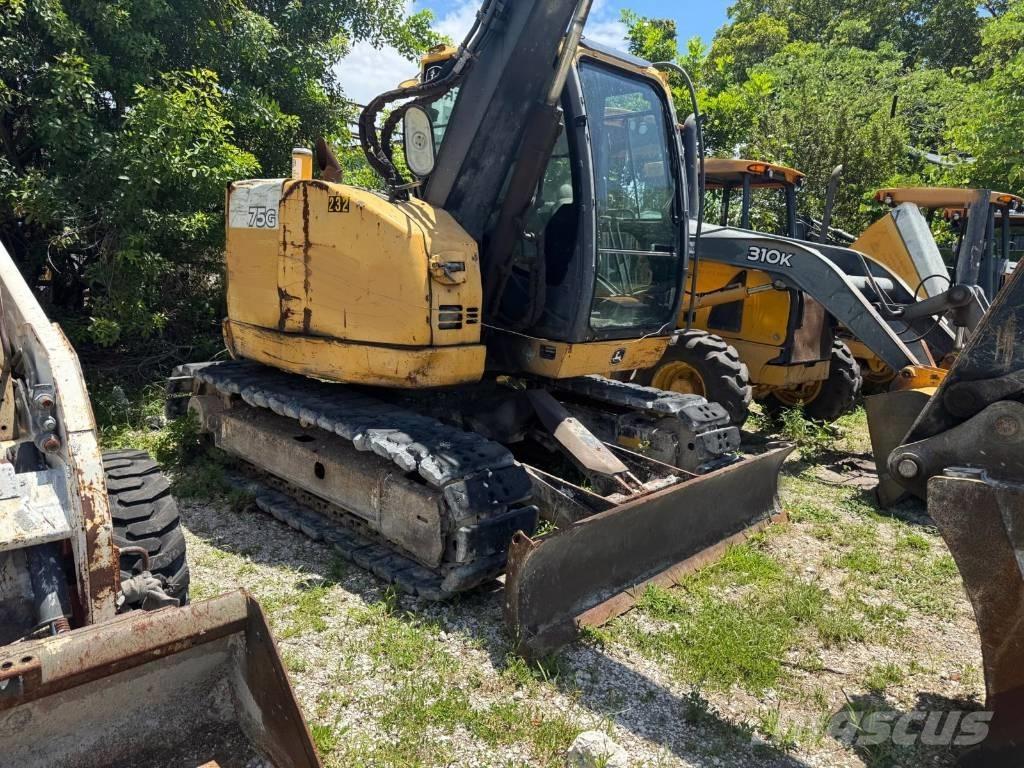 John Deere 75 G Mini bageri <7t