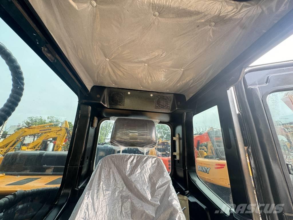 Sany SY 215 H Bageri gusjeničari