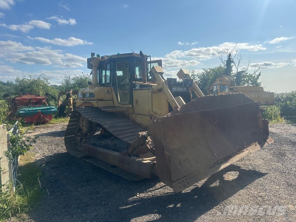 CAT D 6 R LGP Buldožeri gusjeničari