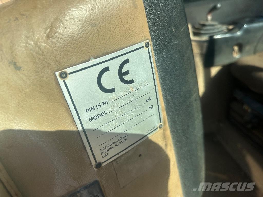 CAT D 6 R LGP Buldožeri gusjeničari