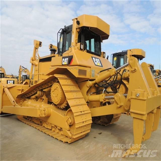 CAT D 7 R Buldožeri gusjeničari