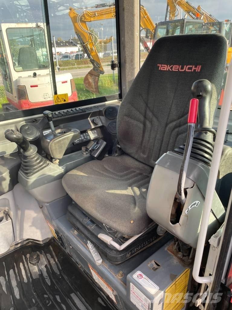 Takeuchi TB 230 Mini bageri <7t