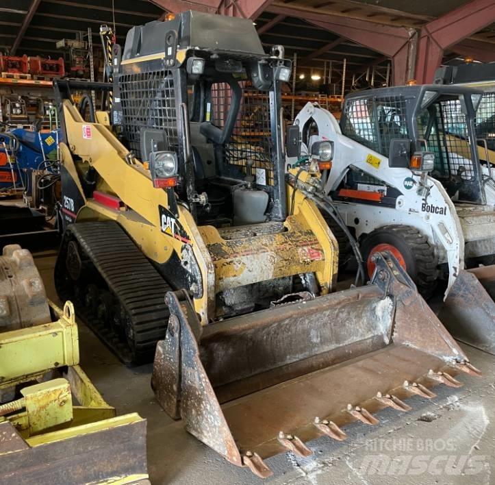 CAT 257B Skid steer mini utovarivači
