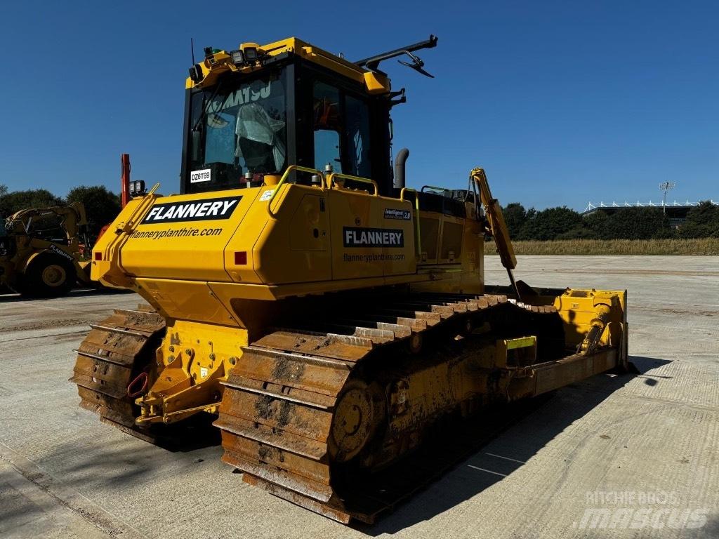 Komatsu D 65 PXi Buldožeri gusjeničari