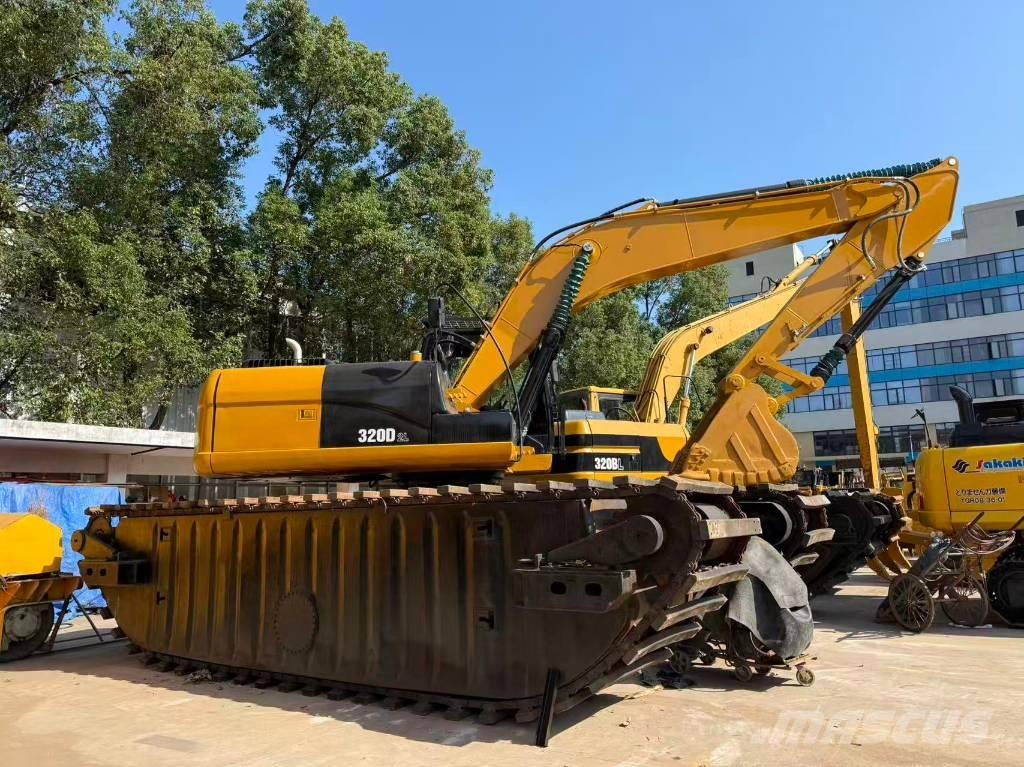 CAT 320 D Amfibijski bageri