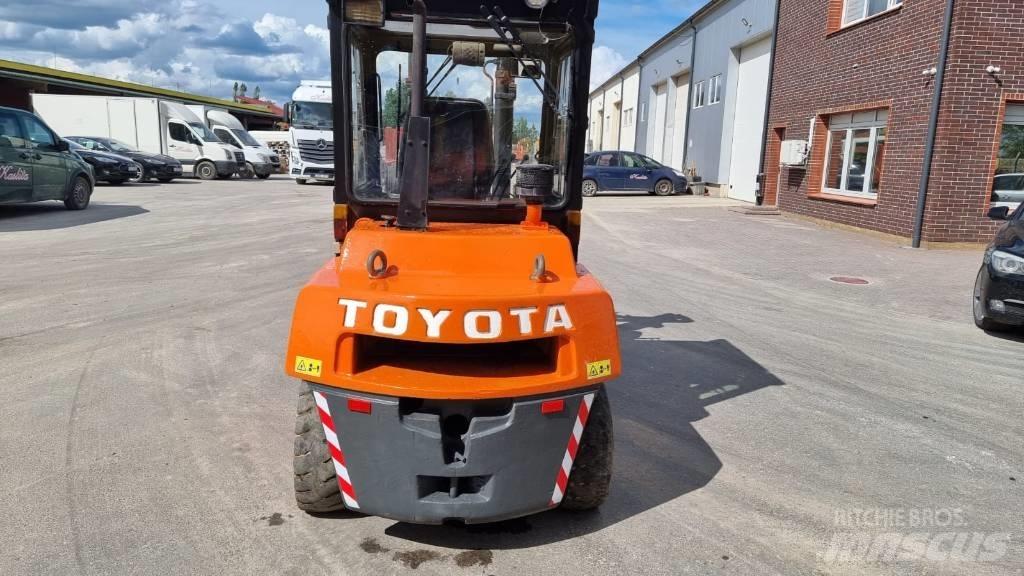Toyota FD 55 Dizelski viličari