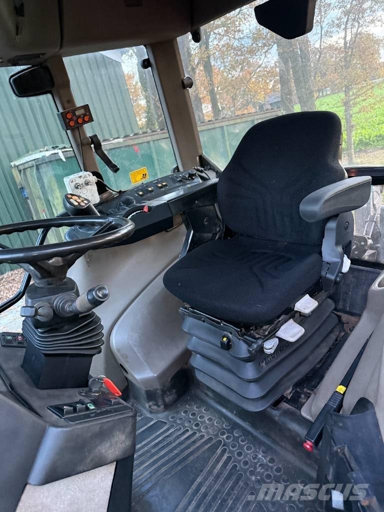 Case IH CVX 150 Traktori