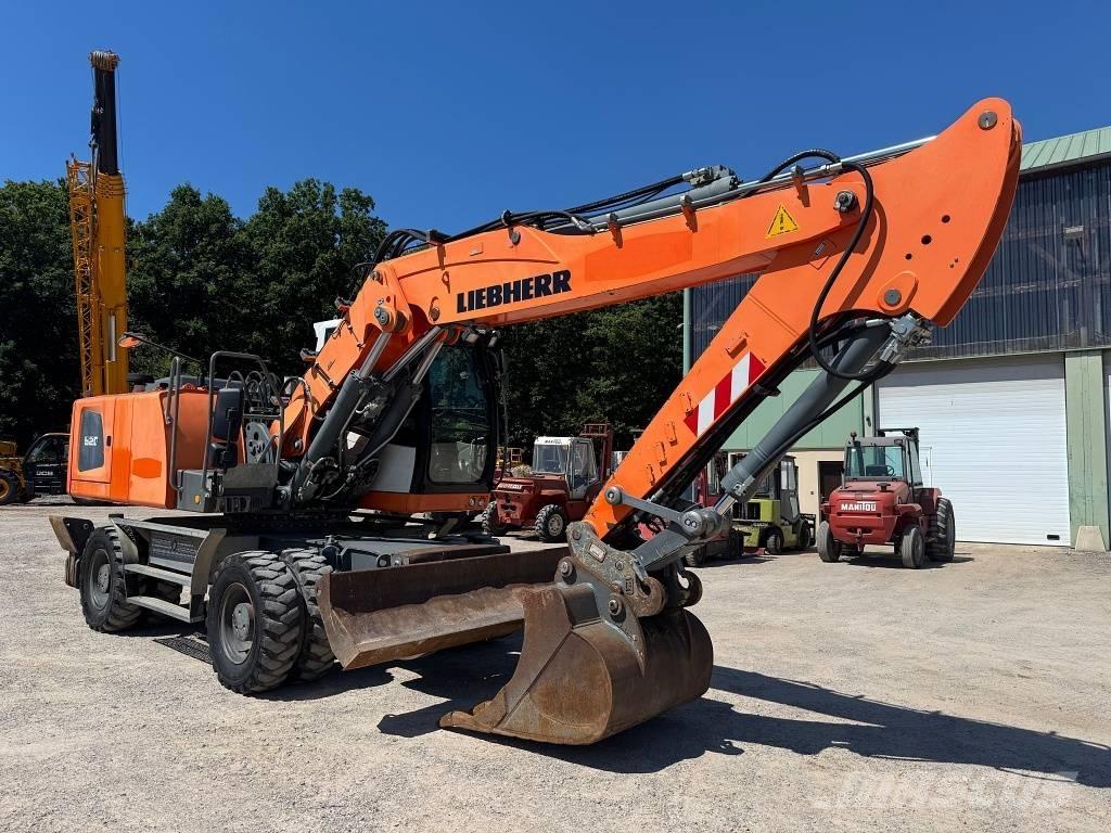 Liebherr A 920 Bageri na kotačima