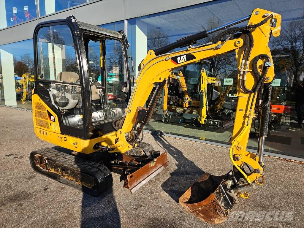 CAT 301.7 D Mini bageri <7t