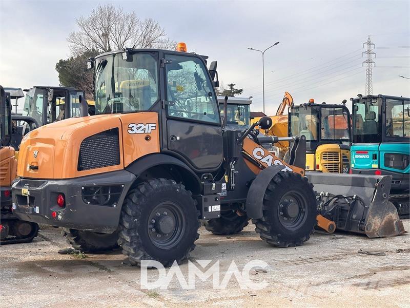 CASE 321F Utovarivači na kotačima