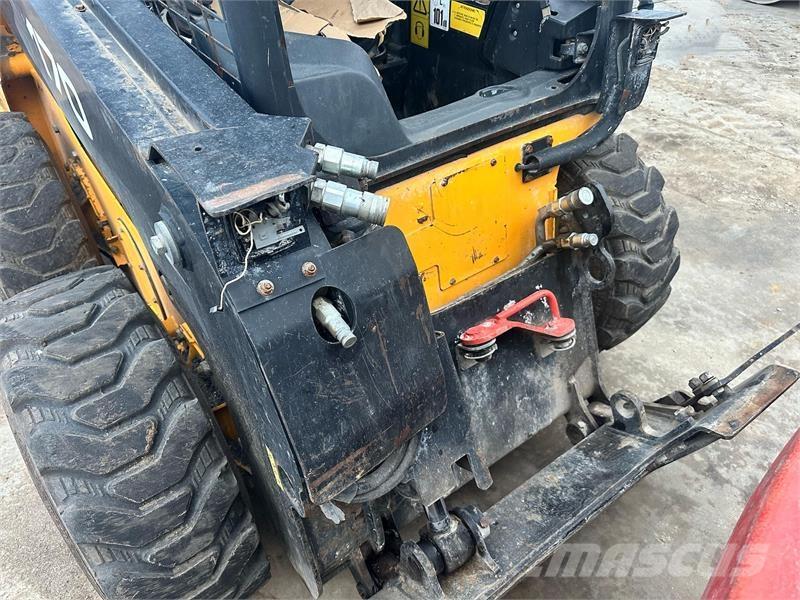 JCB 170HF Skid steer mini utovarivači