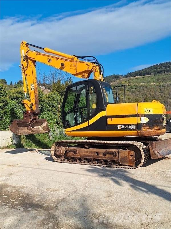 JCB JS130 Bageri gusjeničari