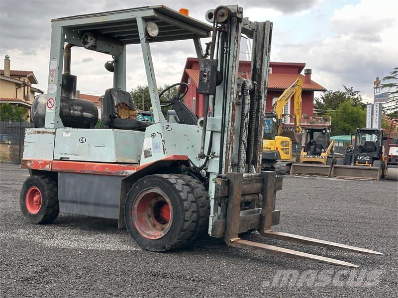 OM DI35C Viličari - ostalo