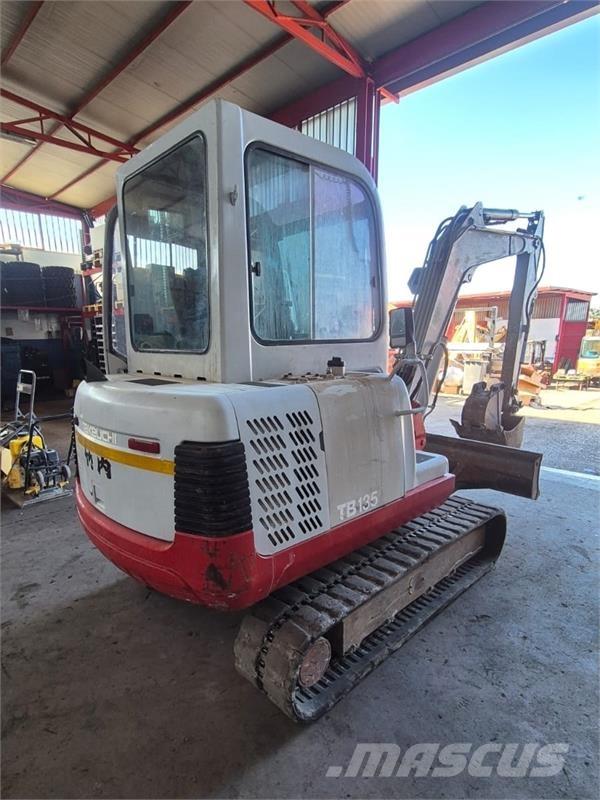 Takeuchi TB135 Mini bageri <7t