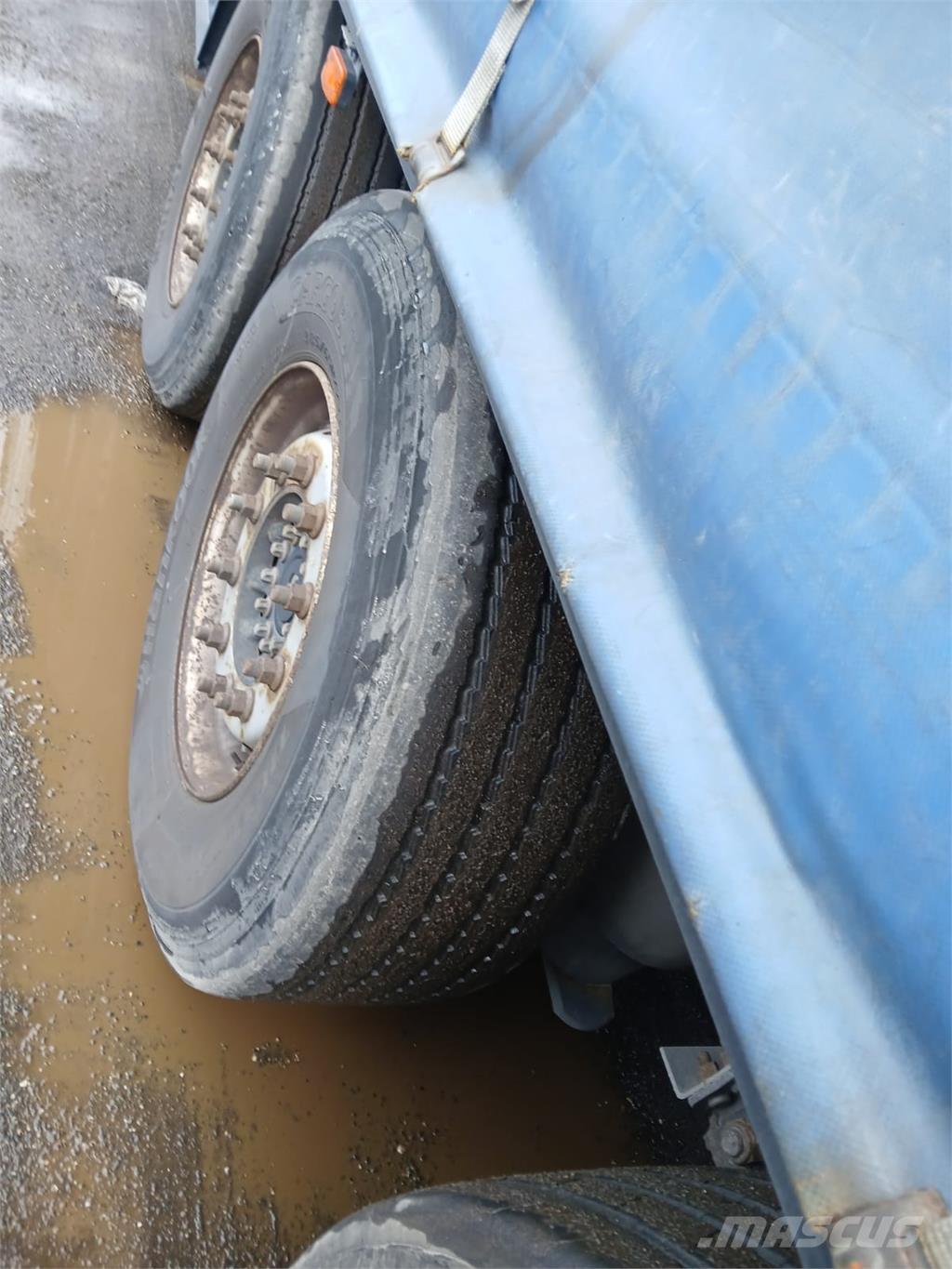 Schmitz 3aks Poluprikolice sa ceradom