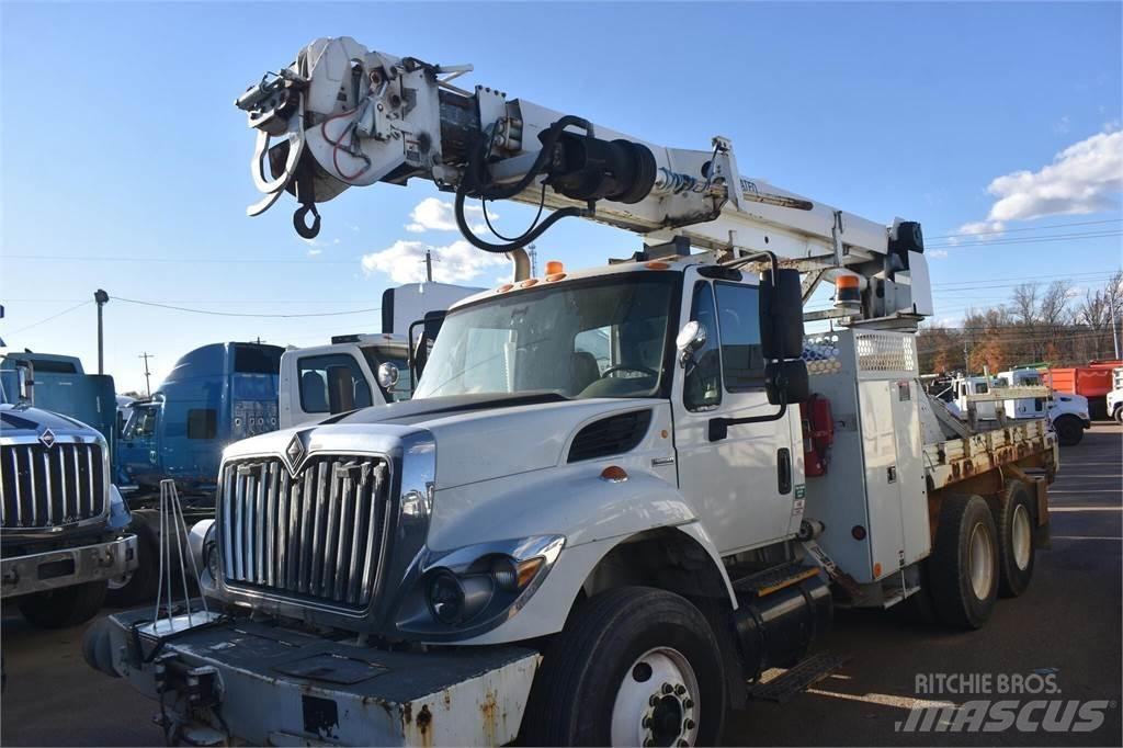 Altec DM47TR Kamioni za pokretne bušotine