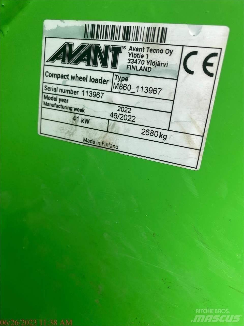 Avant 860I Utovarivači na kotačima