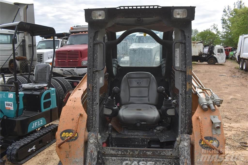CASE TR270 Skid steer mini utovarivači