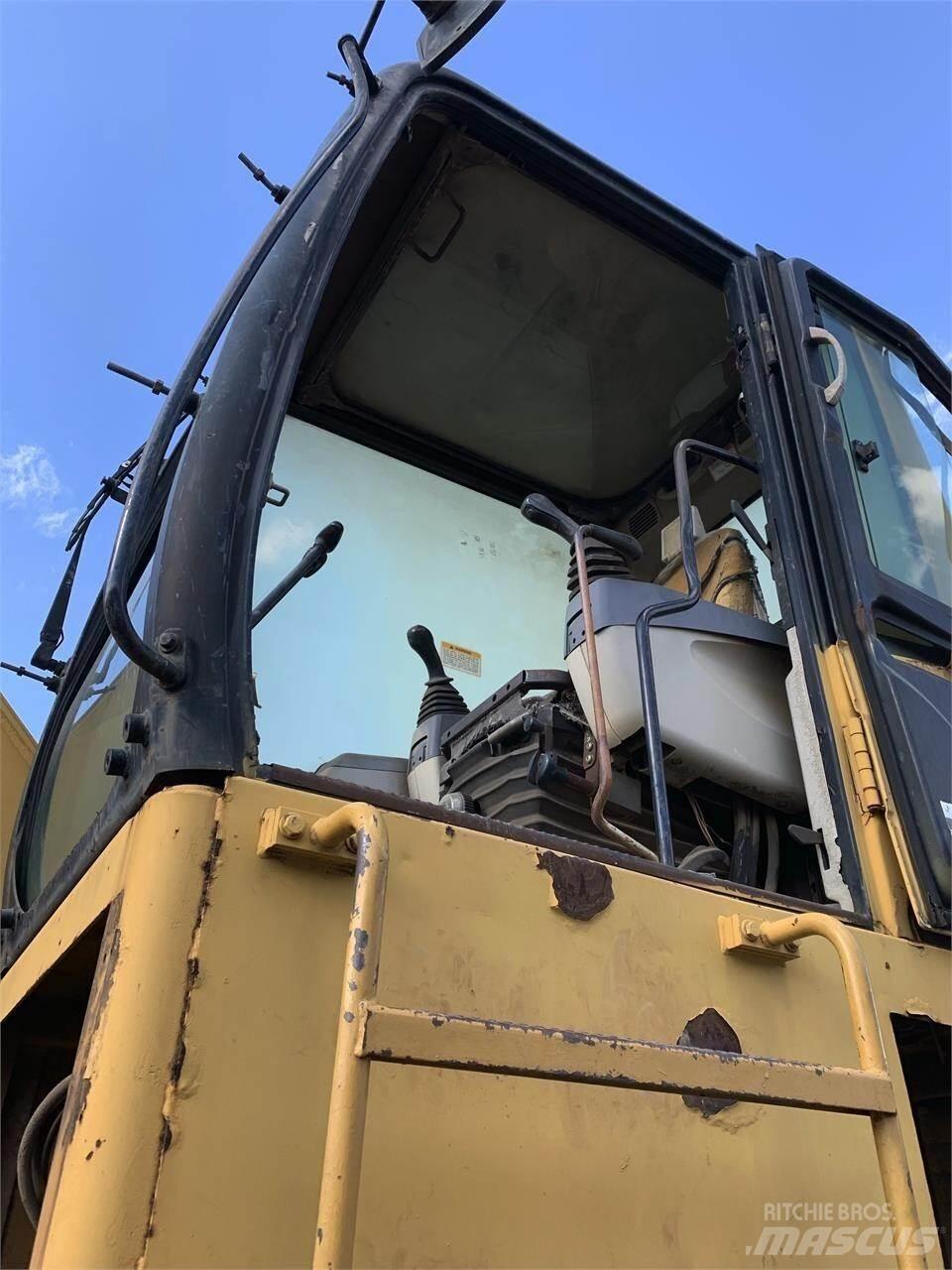 CAT 320C Bageri gusjeničari